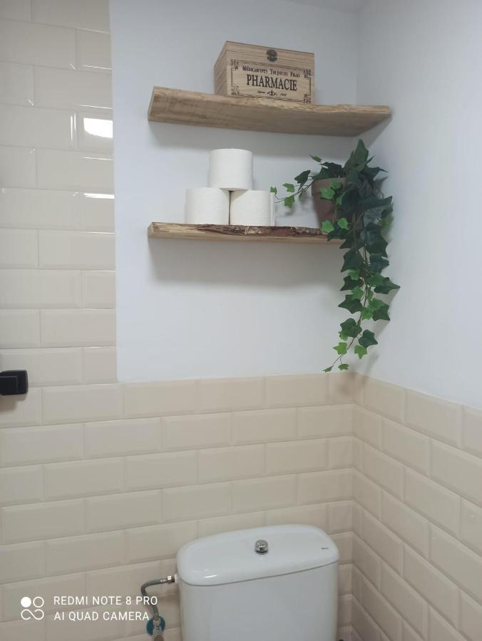 Apartamentos La Casa Del Maestro Alhama de Aragón Екстериор снимка